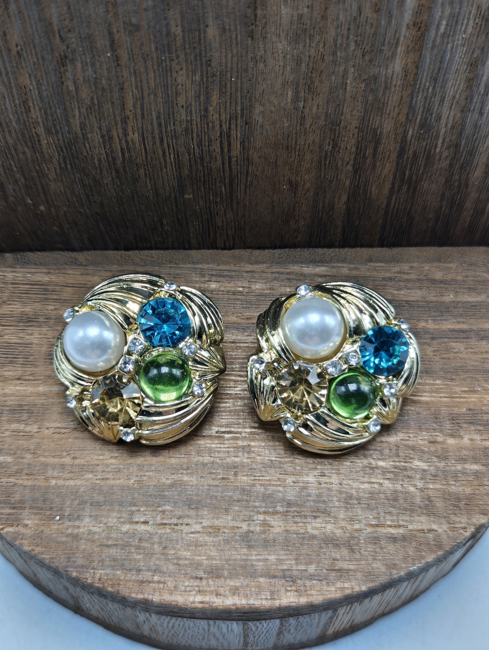 90's Rhinestone Gold Tone Earrings Pierced Metal Studs Collectable Fashion Vtg